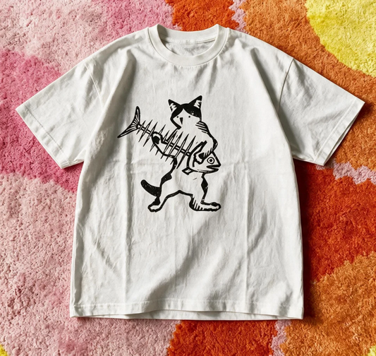 Y2K Cat Holding Fish Shirt White Color Size XL
