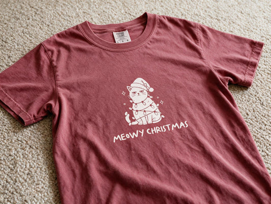 Comfort Colors Meowy Xmas Tee Crimson Color Size L